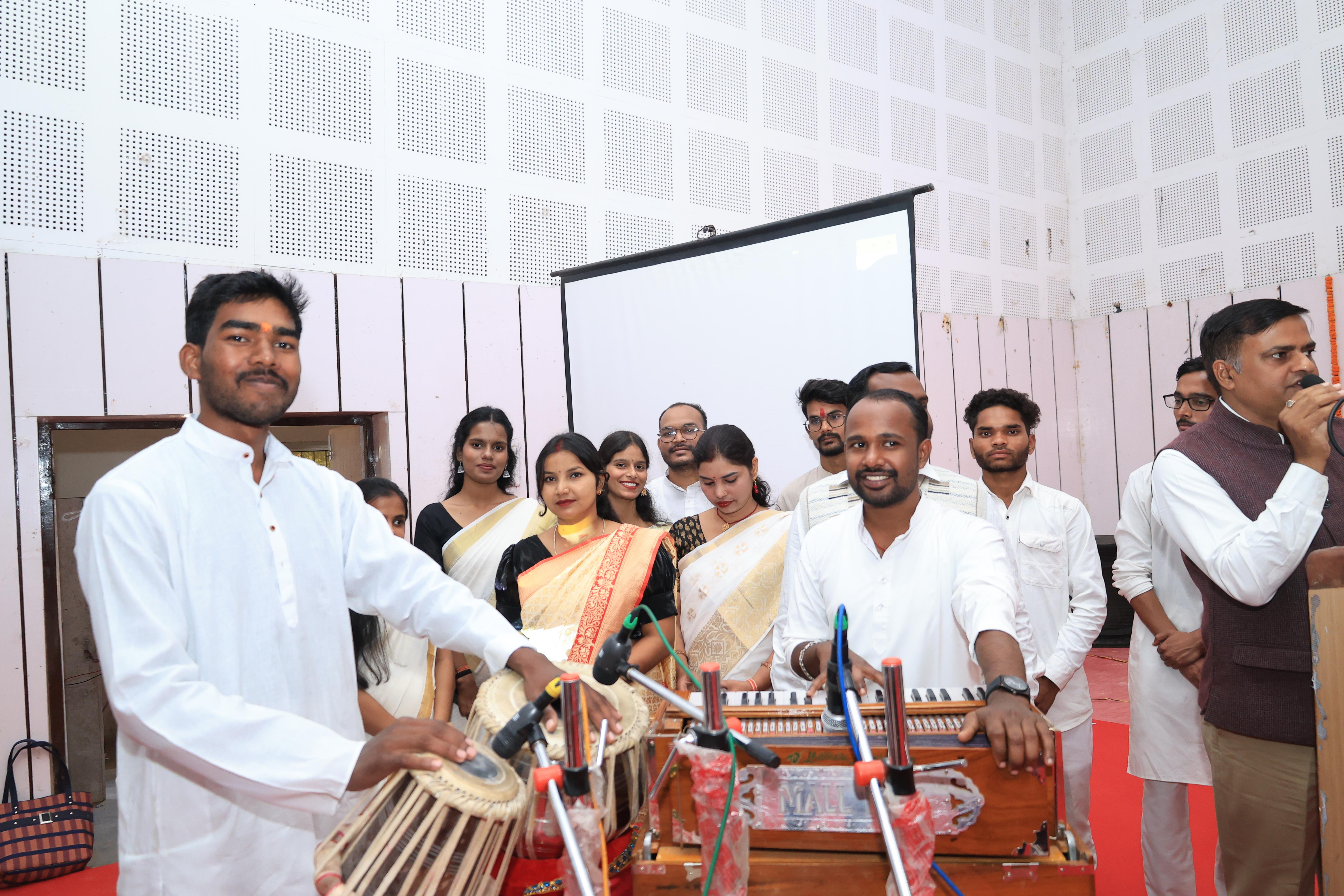 Govt. Digvijay Autonomous College-GUEST LECTURE